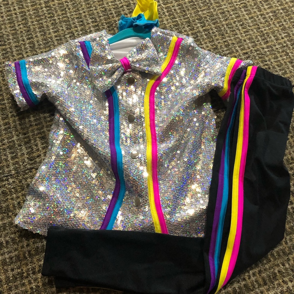 Dance costume